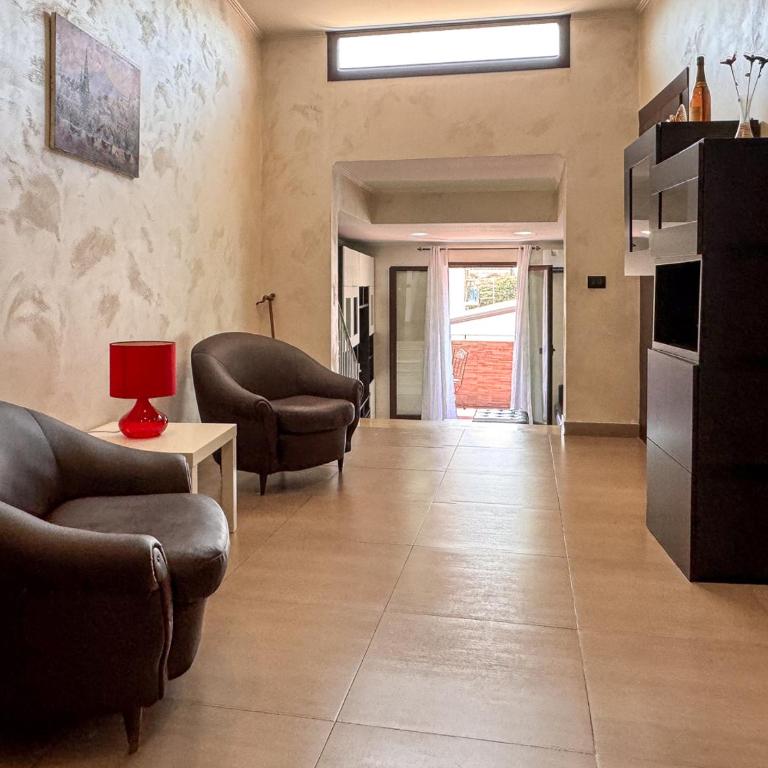 Kira House - Two-Bedroom Apartment - 11