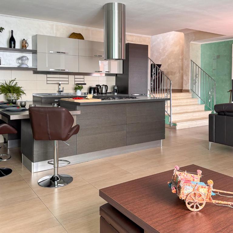 Kira House - Two-Bedroom Apartment - 42