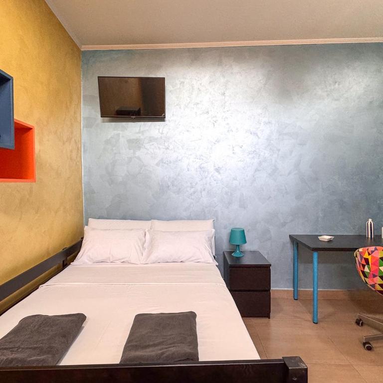 Kira House - Two-Bedroom Apartment - 28