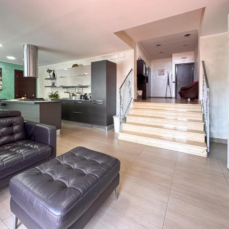 Kira House - Two-Bedroom Apartment - 37