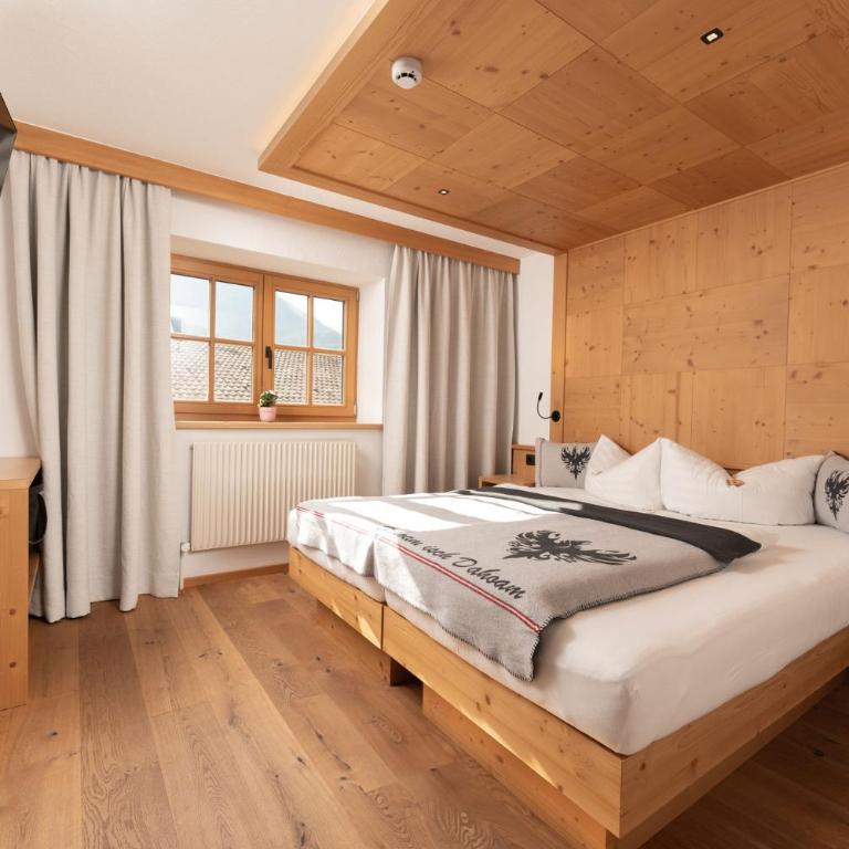 Berghof Sölden - anno 1588 - Comfort Apartment mit 3 Schlafzimmern - 11