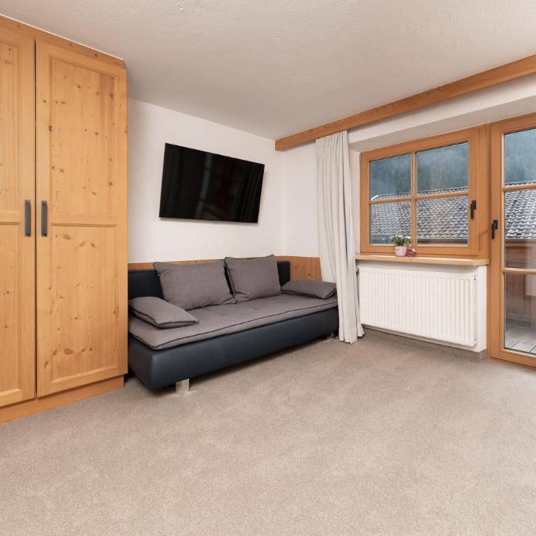 Berghof Sölden - anno 1588 - Apartment mit 3 Schlafzimmern - 2
