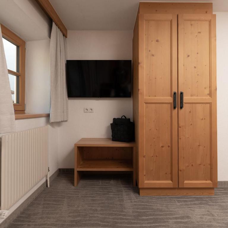 Berghof Sölden - anno 1588 - Comfort Apartment mit 1 Schlafzimmer - 3