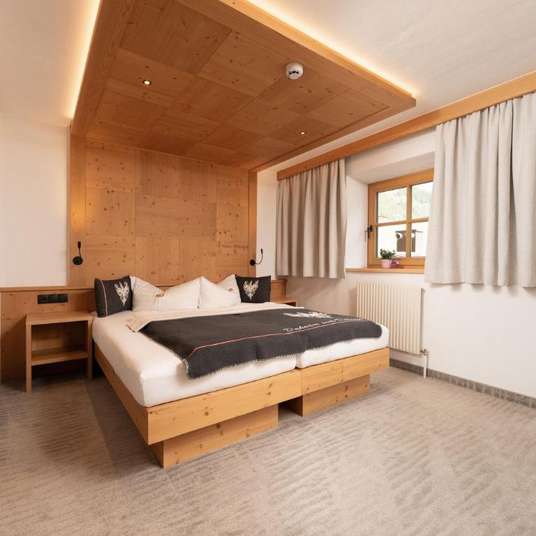 Berghof Sölden - anno 1588 - Comfort Apartment mit 1 Schlafzimmer - 2