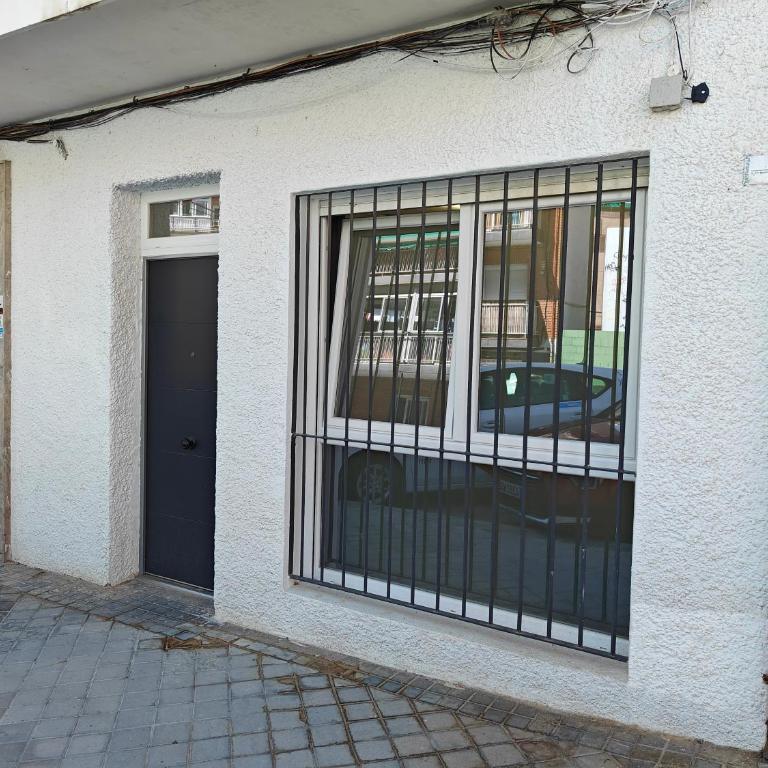 Zona muy tranquila todo nuevo - One-Bedroom Apartment - 7