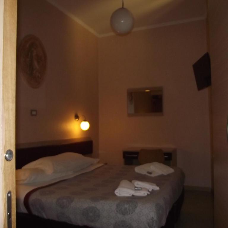 Hotel Elide - Standard Double Room - 8