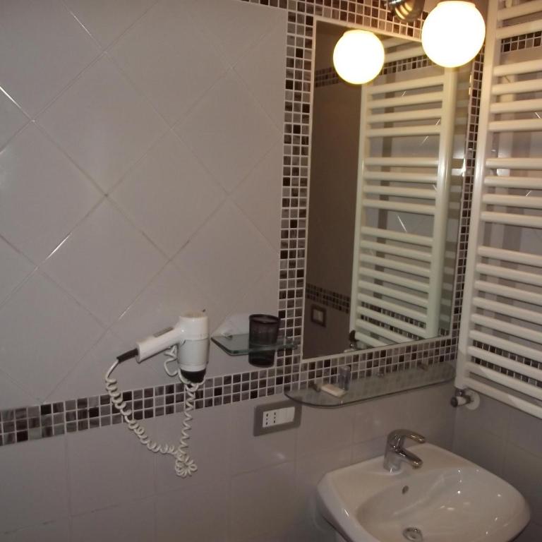 Hotel Elide - Standard Single Room - 12