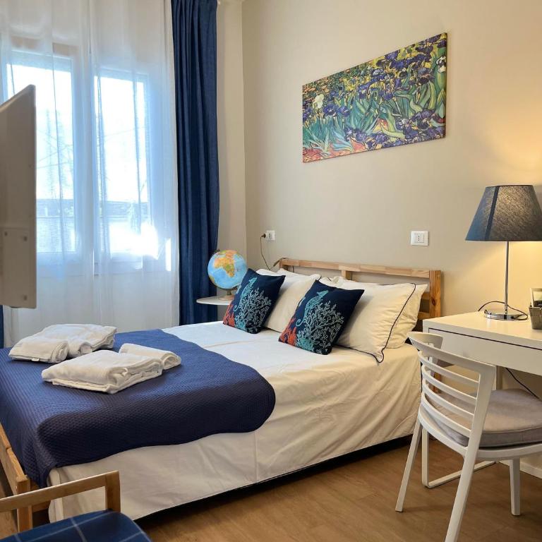 Villa Due Giardini - Camera Matrimoniale Economy con Bagno Privato Esterno - 2