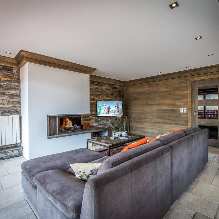 Appartement rénové 100m², terrasse sud, parking couvert, ski in-ski out, 3 chambres, 6 pers - Apartamento de 3 dormitorios - 2