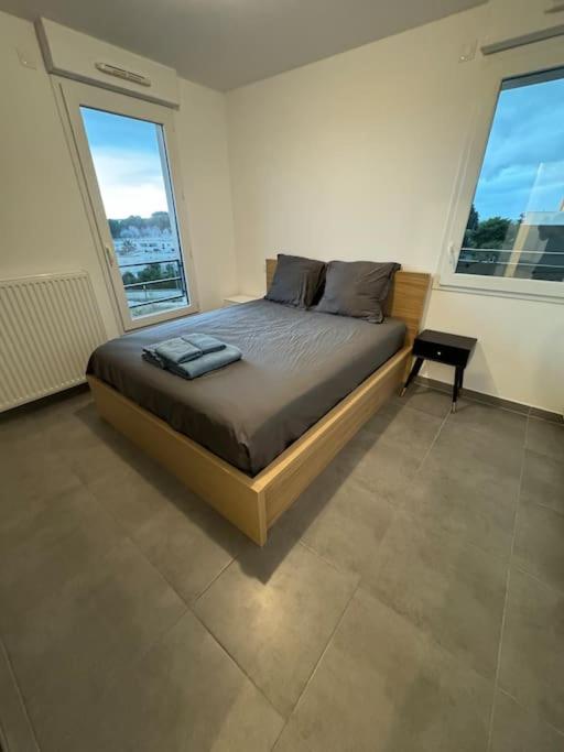 Luxueux 5 pc, Jacuzzi, rooftop, terrasse, clim - Apartamento - 5