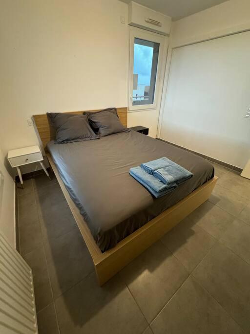 Luxueux 5 pc, Jacuzzi, rooftop, terrasse, clim - Apartamento - 22