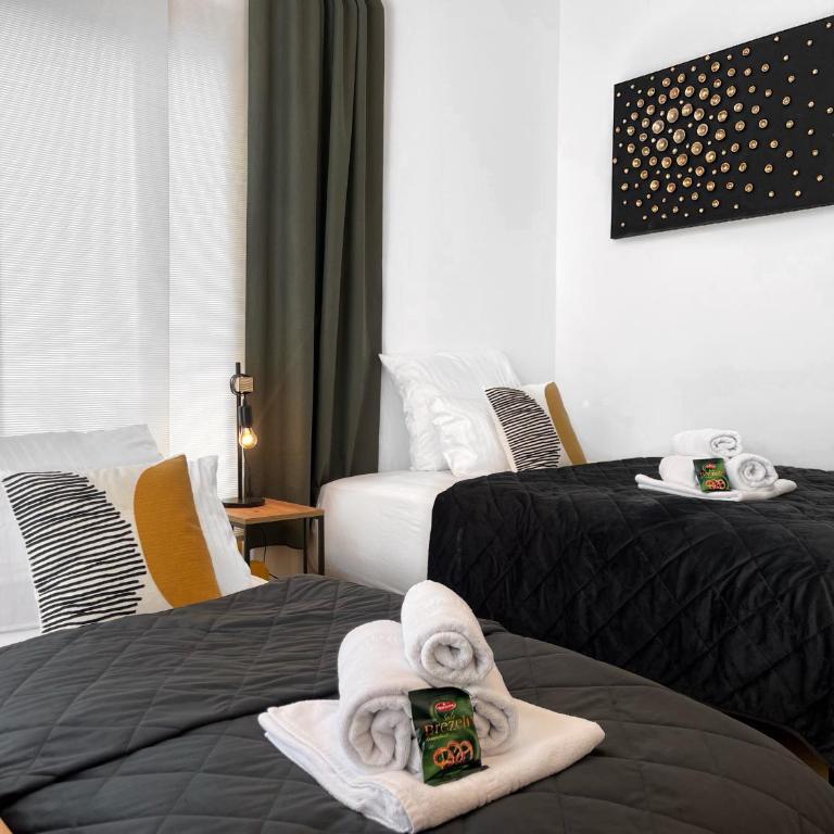 LeNi Living - Klein! Fein! Dein! - Two-Bedroom Apartment - 9