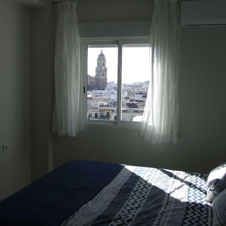 Apartamento Vista Málaga - Two-Bedroom Apartment - 12