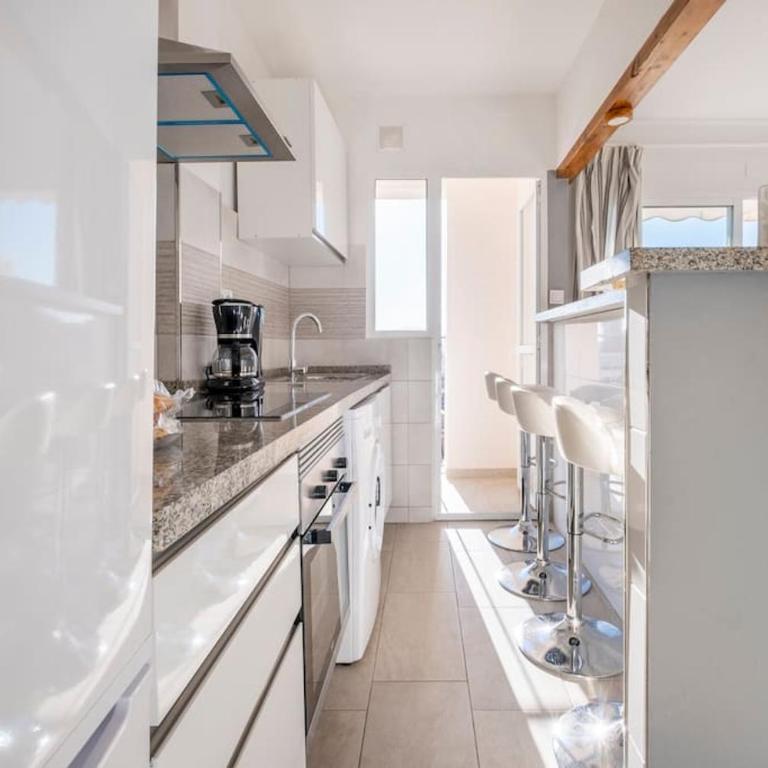 Apartamento Vista Málaga - Two-Bedroom Apartment - 16