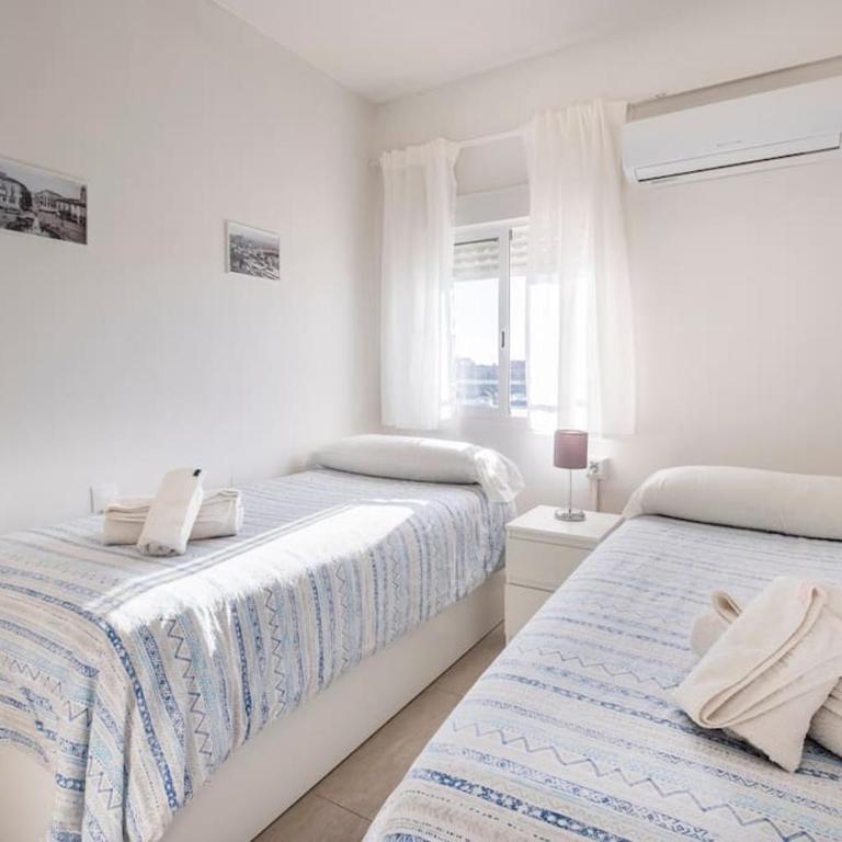 Apartamento Vista Málaga - Two-Bedroom Apartment - 24