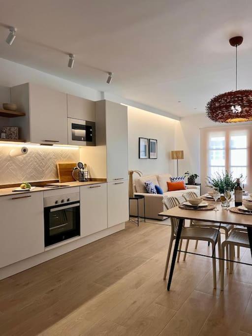 Piso con Mucho Encanto - Apartamento de 2 dormitorios con balcón - 3