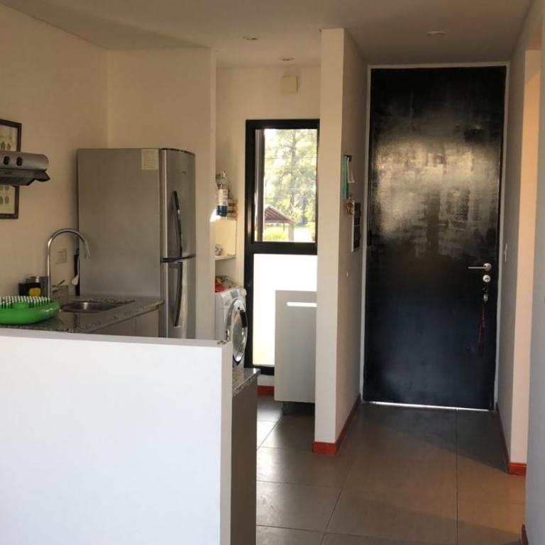 Depto con parrilla y pileta en Canning - Apartamento de 1 dormitorio - 4