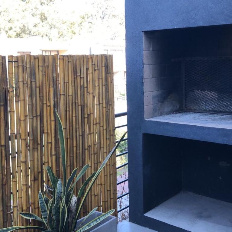 Depto con parrilla y pileta en Canning - One-Bedroom Apartment - 5