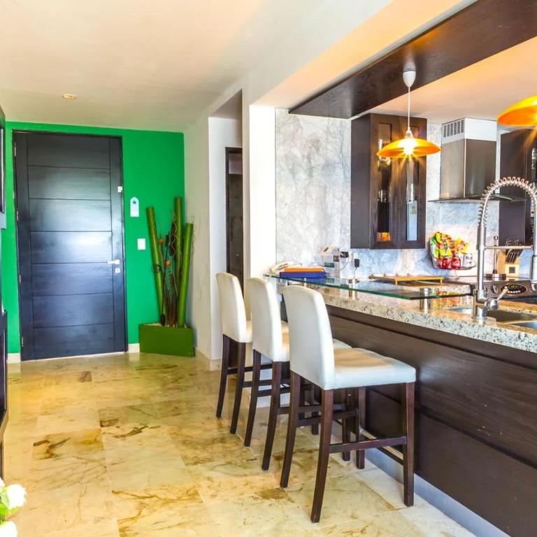 The Elements Oceanfront & Beachside Condo Hotel - Two-Bedroom Apartment with Ocean View - 13