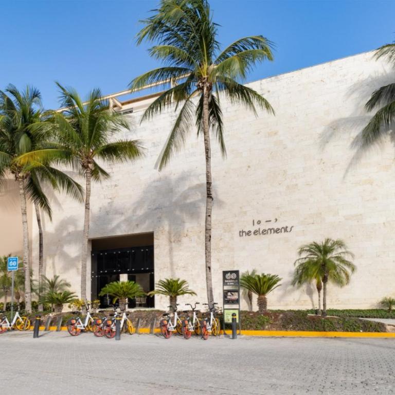 The Elements Oceanfront & Beachside Condo Hotel - Two-Bedroom Apartment with Ocean View - 4