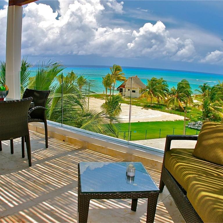 The Elements Oceanfront & Beachside Condo Hotel - Three-Bedroom Apartment with Ocean View - Penthouse - 2