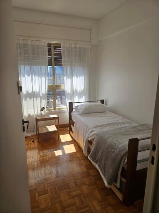 Gran vista! Seguridad 24 hs! - Apartamento de 2 dormitorios - 4