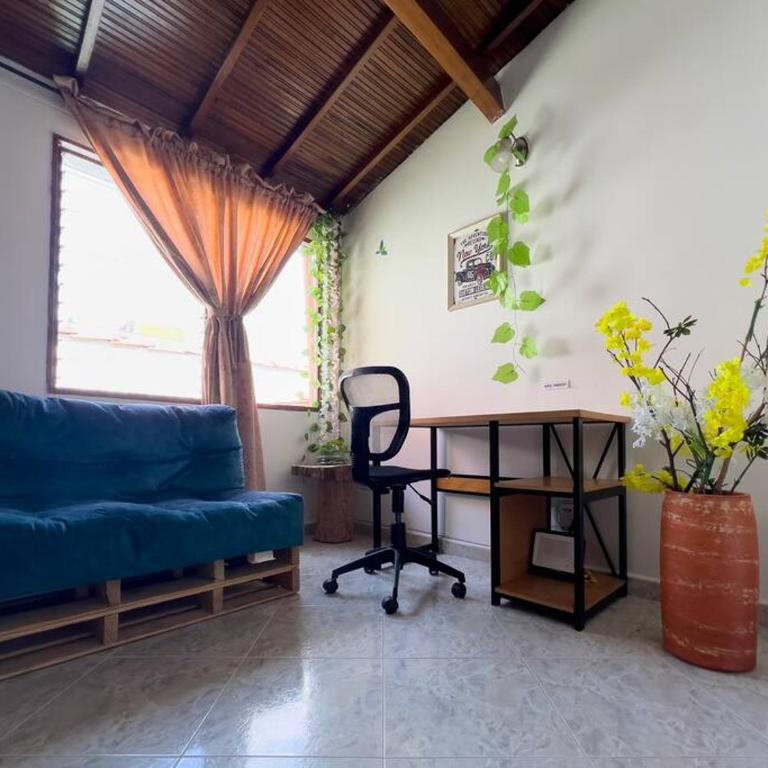 Excepcional Casa Privada para Familias y Grupos - Excelente Ubicación - Casa de 4 dormitorios - 36
