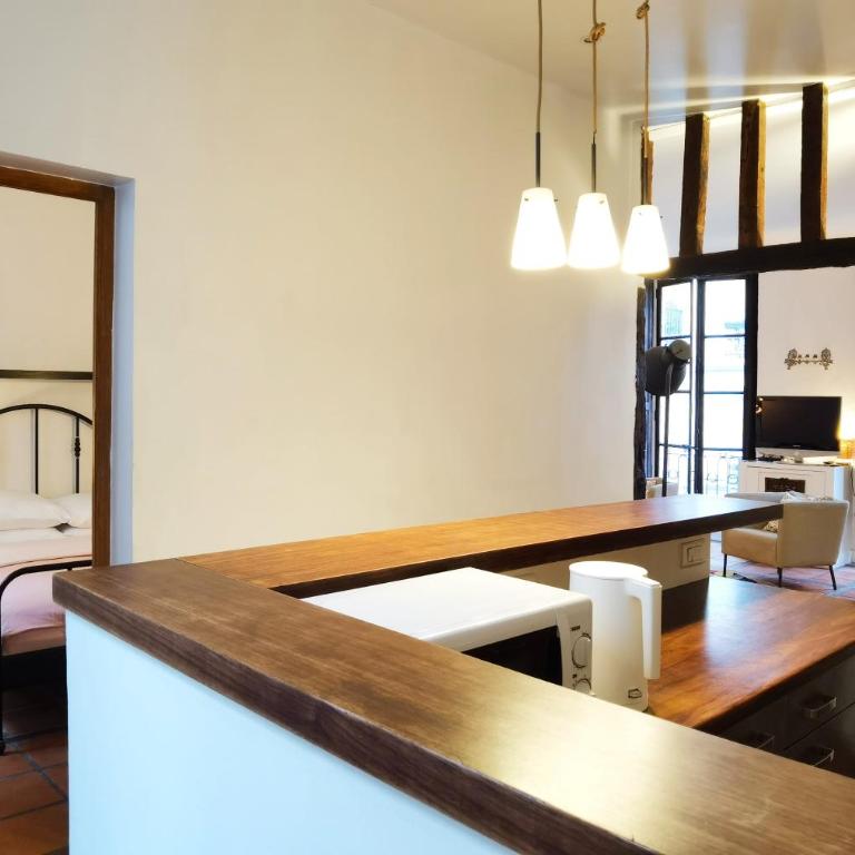 Le Marais style APT with 3 bdrs 3 mns Republique N3-43 - Three-Bedroom Apartment - 10