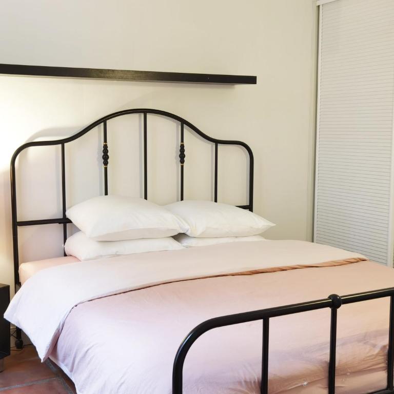 Le Marais style APT with 3 bdrs 3 mns Republique N3-43 - Three-Bedroom Apartment - 15