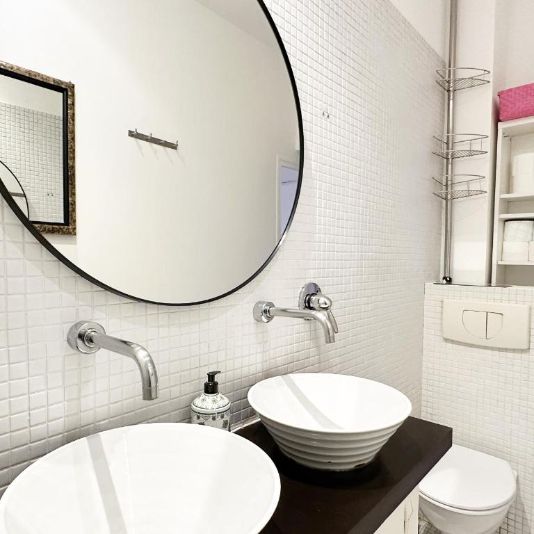 Le Marais style APT with 3 bdrs 3 mns Republique N3-43 - Three-Bedroom Apartment - 26