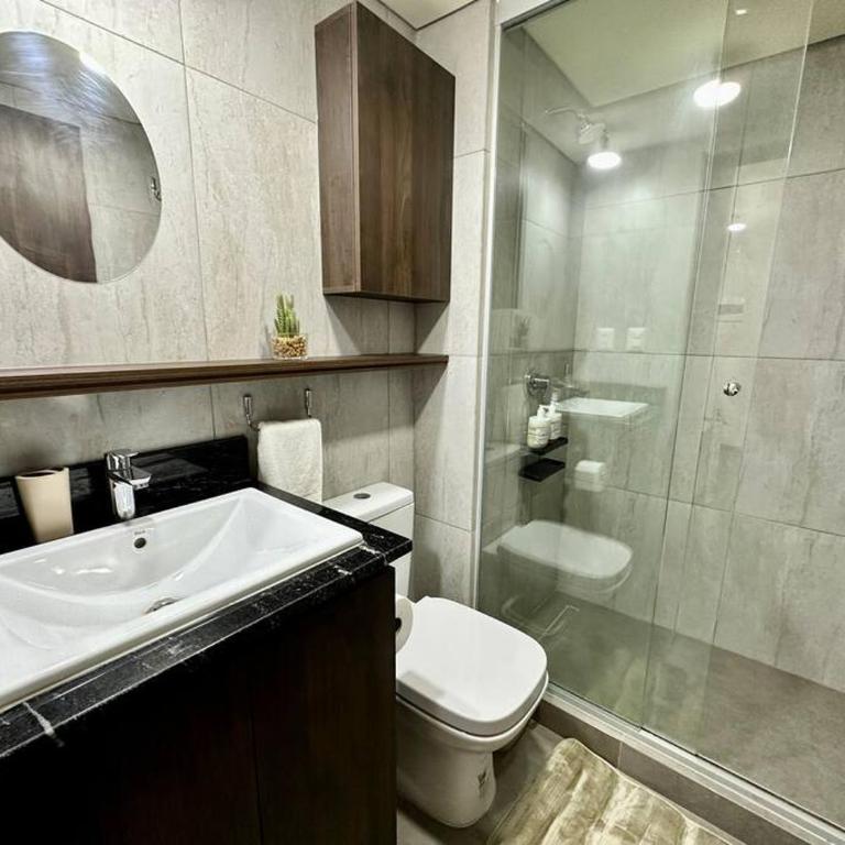 Moderno departamento cercano a Embajada Americana - Apartamento de 1 dormitorio - 2