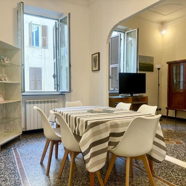 Near Acquario & Porto Antico - Scassi Hospital - Appartamento con 3 Camere da Letto - 5