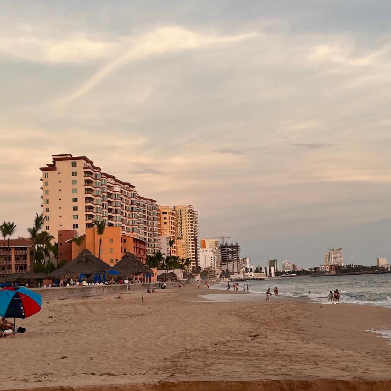 Fantástico Depa en Cerritos OCEANNA frente al MAR ! - 237 AB - - Two-Bedroom Apartment - 43