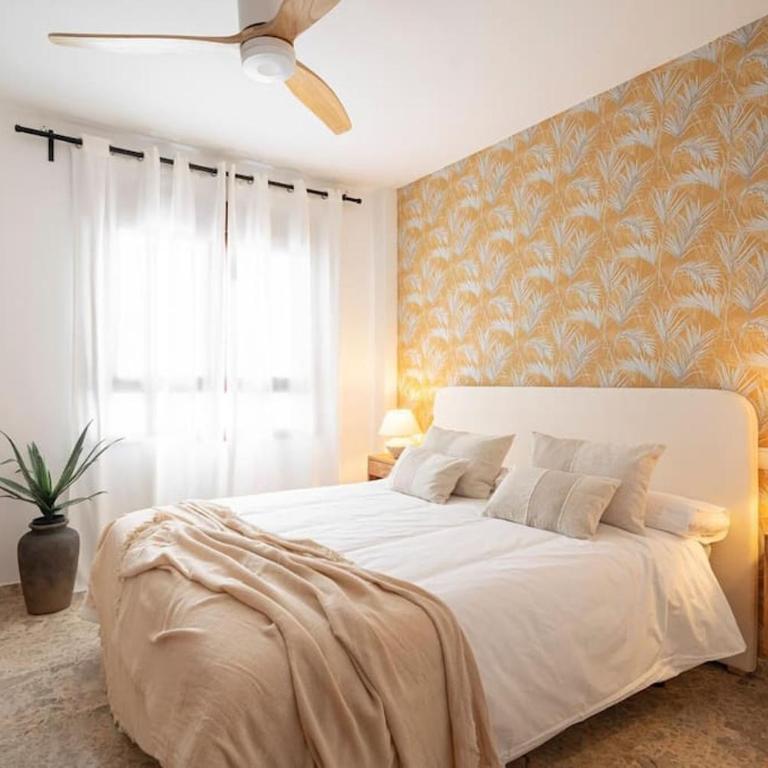 La Muralla del Marrubial - Three-Bedroom Apartment - 25