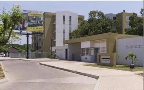 Upar Suite Apartamento con Aire Acondicionado y piscina - Three-Bedroom Apartment - 10