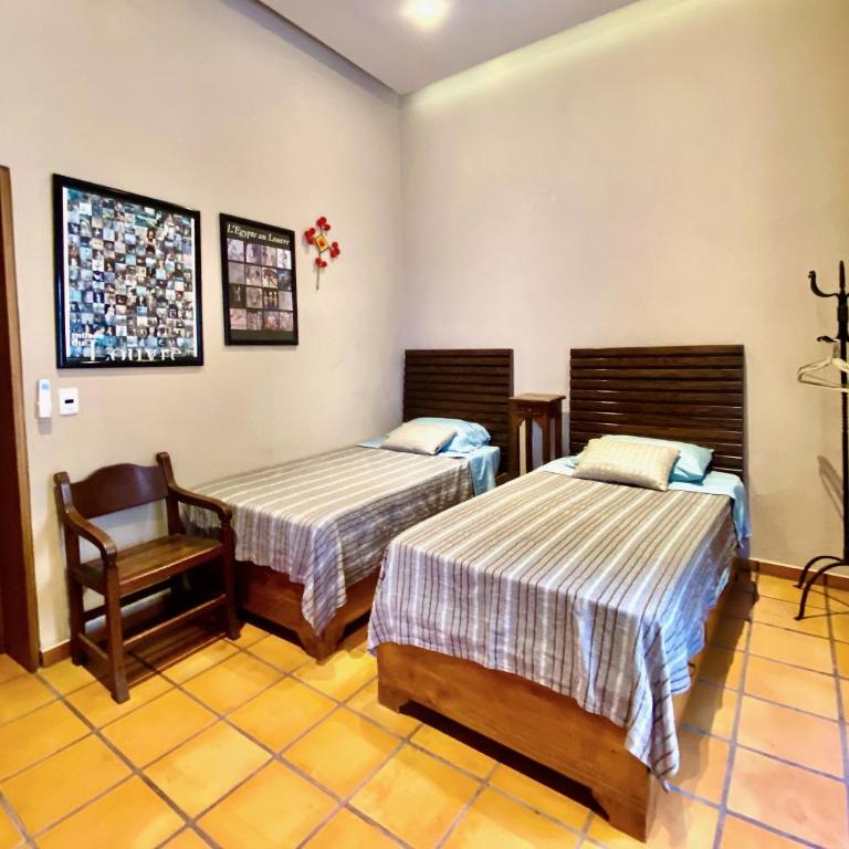 Urban Hacienda downtown, tranquil, spacious, jacuzzi - Casa de 5 dormitorios - 11