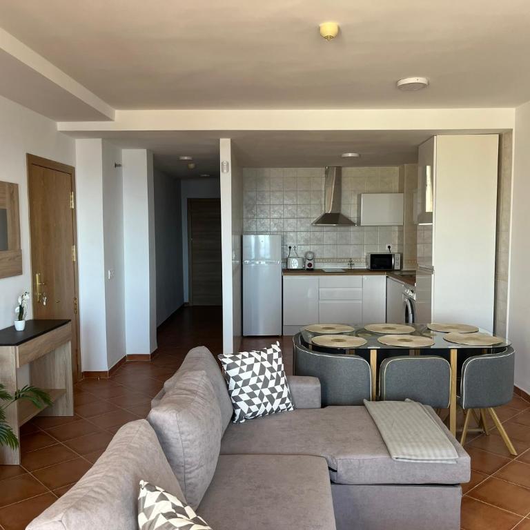 Espacioso Dúplex con terraza y vistas - Apartamento de 2 dormitorios con terraza y vistas al mar - 5
