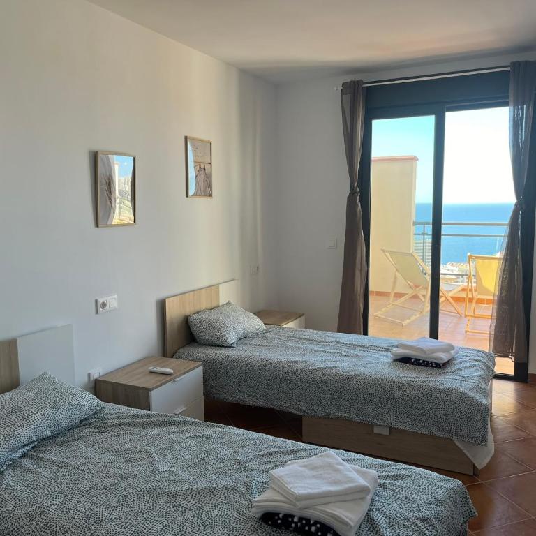 Espacioso Dúplex con terraza y vistas - Apartamento de 2 dormitorios con terraza y vistas al mar - 8