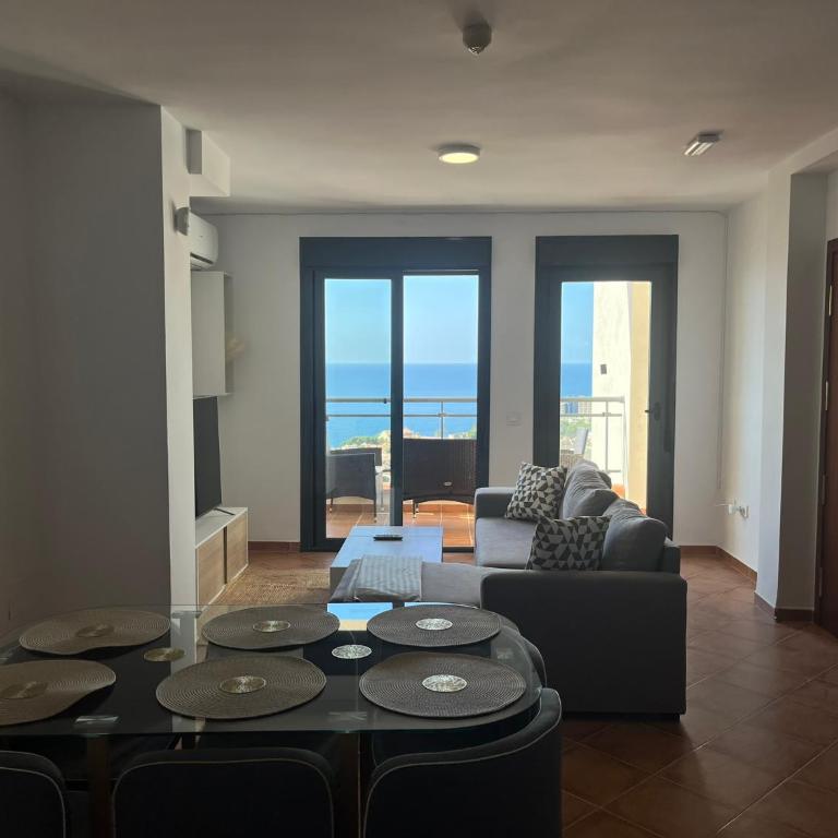 Espacioso Dúplex con terraza y vistas - Apartamento de 2 dormitorios con terraza y vistas al mar - 12