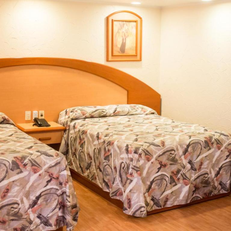 Hotel Diligencias - Familienzimmer - 2