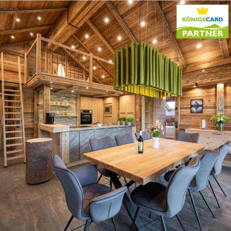 Alpenloft Allgäu - Apartment mit 3 Schlafzimmern - 1