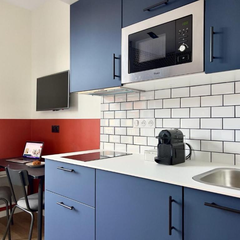 YAYS Paris Zola by Numa - Studio Moyen avec Cuisine et Balcon - 17