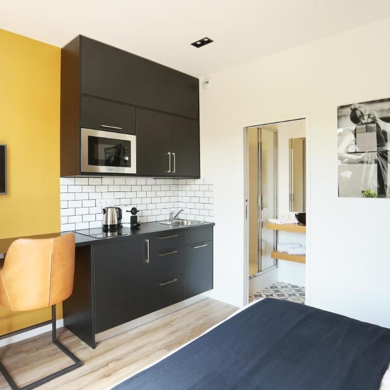 YAYS Paris Zola by Numa - Studio Moyen avec Cuisine et Balcon - 14