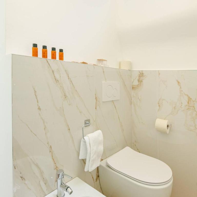 Home Garden Pilastri - Appartamento con 3 Camere da Letto - 19