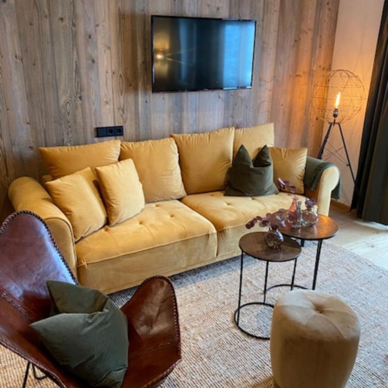 Gästehaus Weiherhof - Studio-Apartment mit Balkon - 2