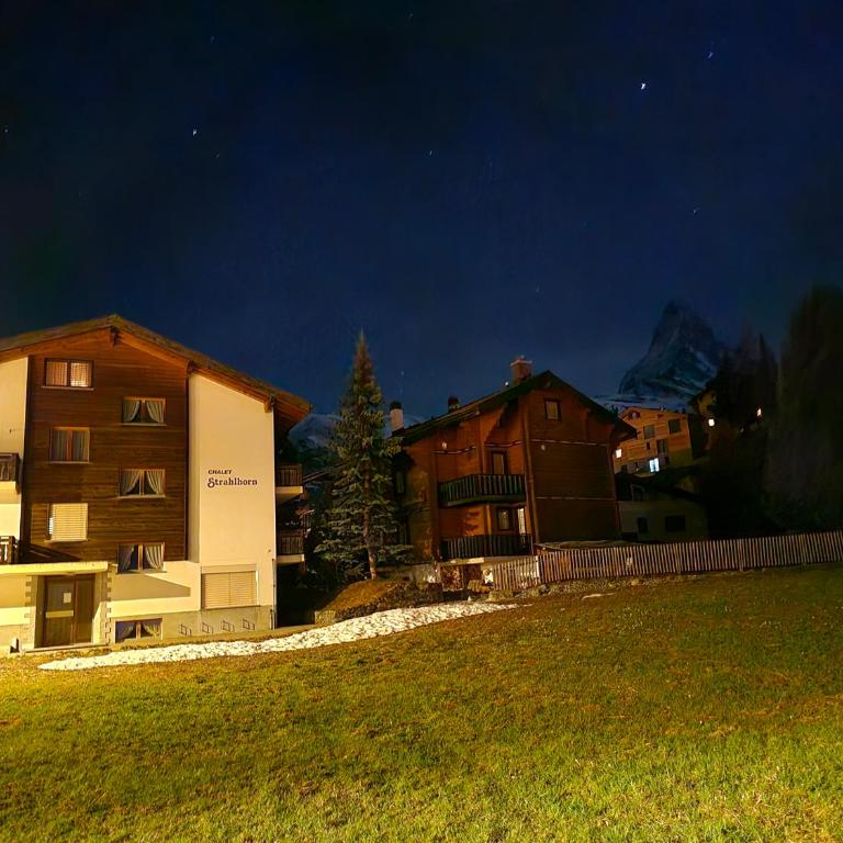 Strahlhorn - Apartment mit Blick auf die Berge - 4