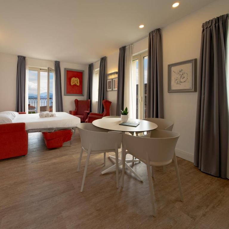 Hotel Al Campanile - Luxury Suites & Apartments - Grande Suite con Vista Lago - 11