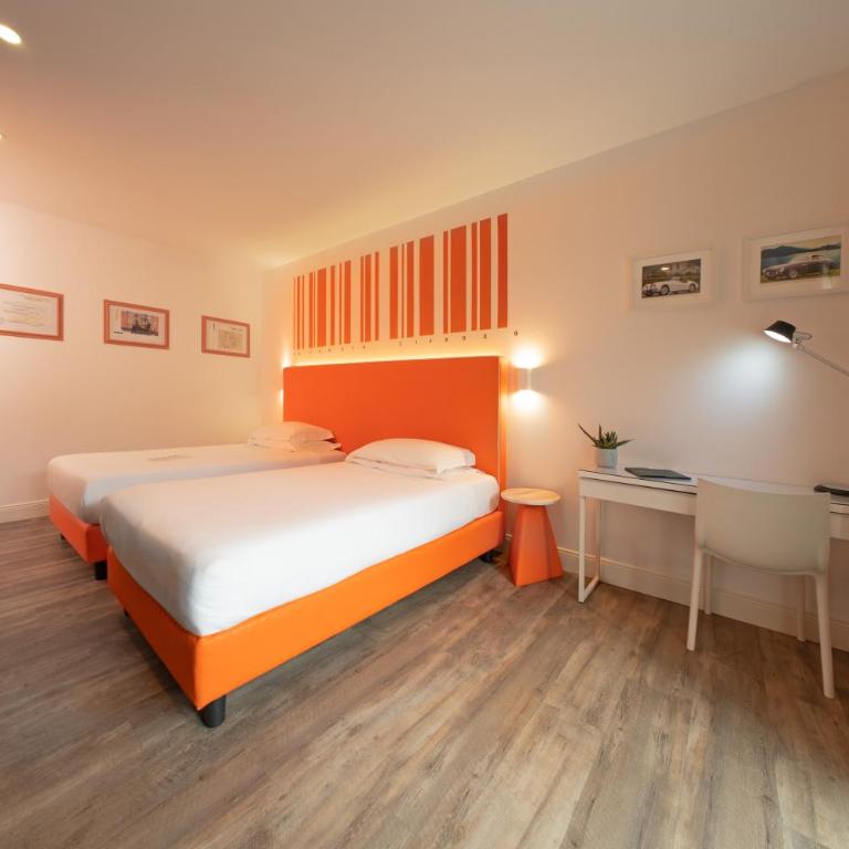 Hotel Al Campanile - Luxury Suites & Apartments - Camera Doppia con Letti Singoli - 10