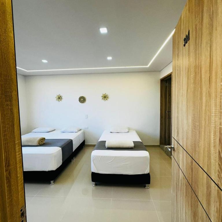 Aero Hotel - Triple Room - 7