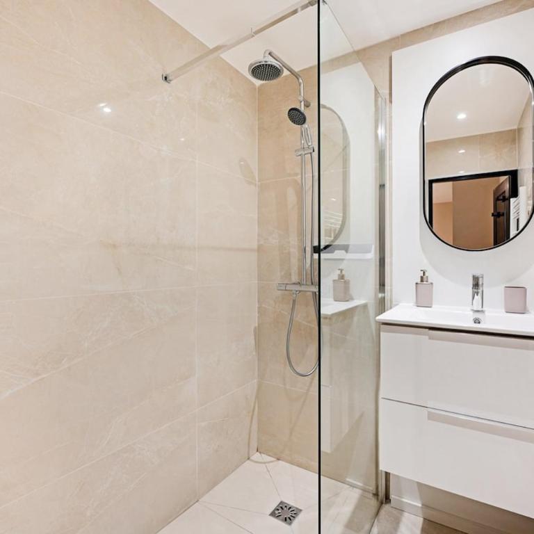 Superbe Appart 4P Central - Appartement - 8